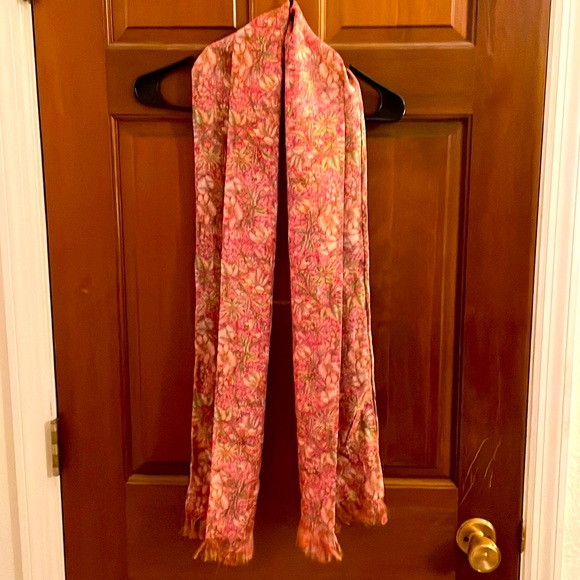 Vintage Silk Scarf - Picture 4 of 6